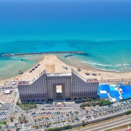 Almogim- Almog Building Χάιφα Εξωτερικό φωτογραφία