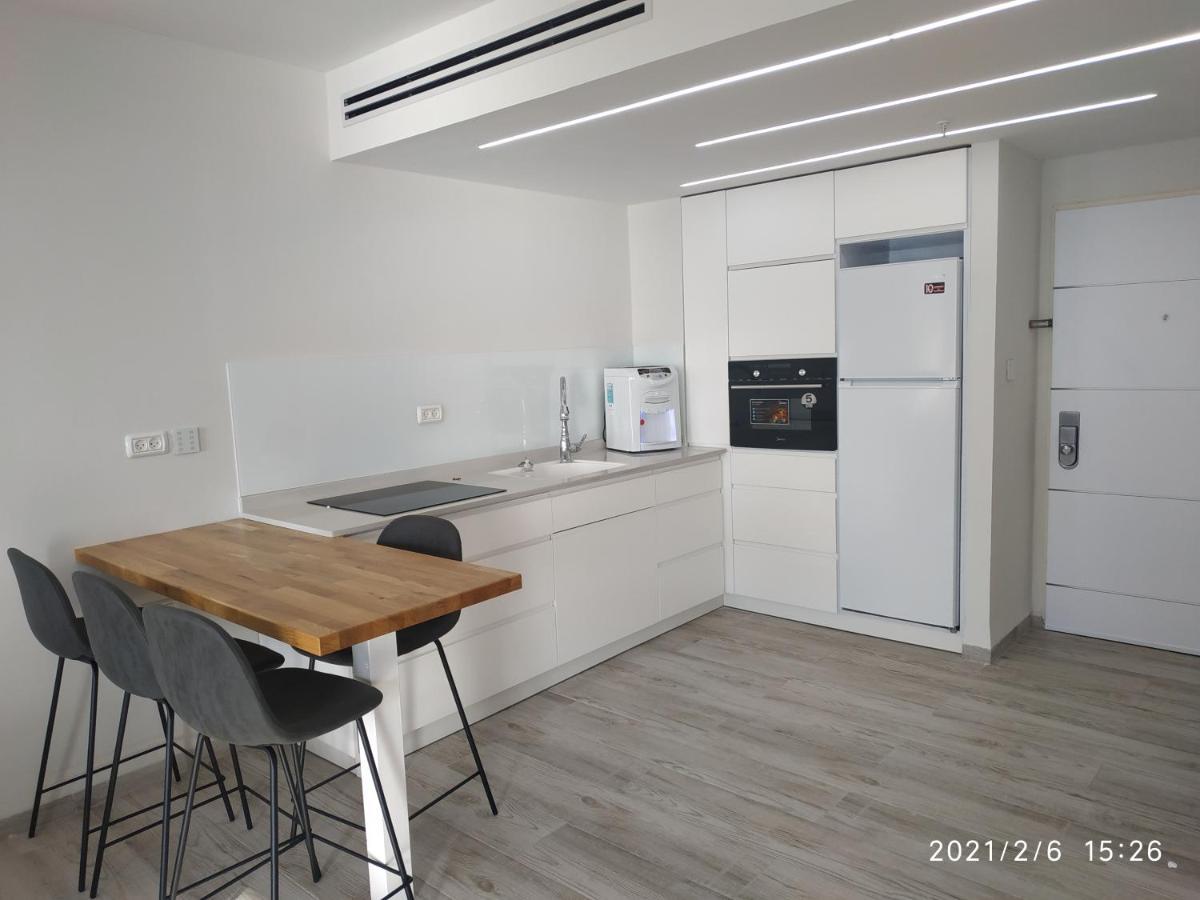 Almogim- Almog Building Χάιφα Εξωτερικό φωτογραφία